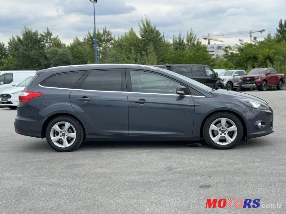 2014' Ford Focus Karavan photo #5