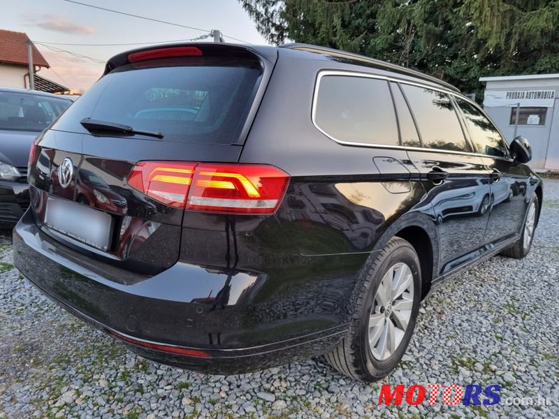 2019' Volkswagen Passat Variant photo #6