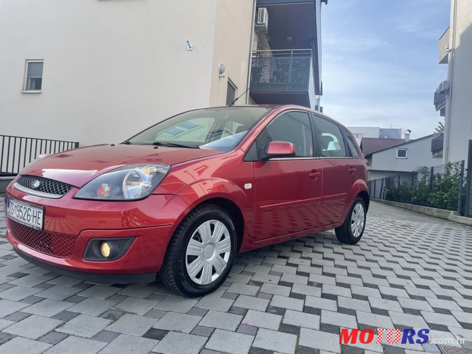 2010' Ford Fiesta 1,4 photo #1