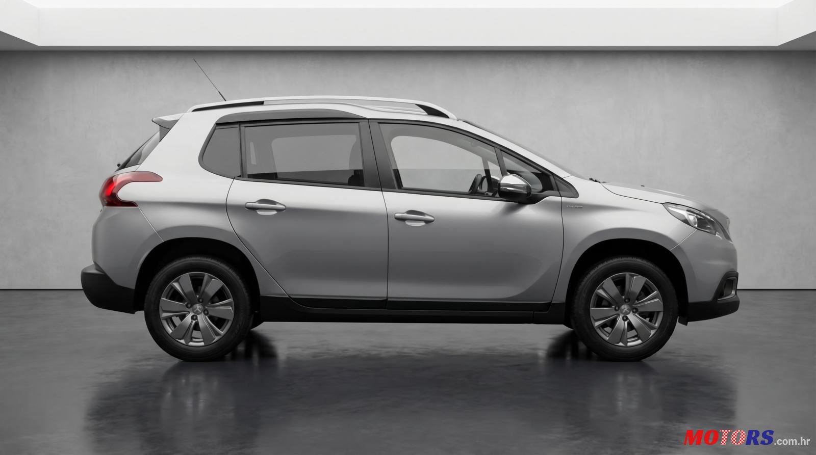 2018' Peugeot 2008 1,2 Puretech photo #4