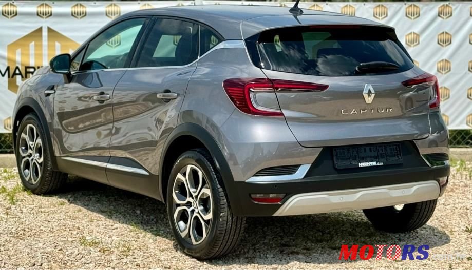 2021' Renault Captur Tce photo #4