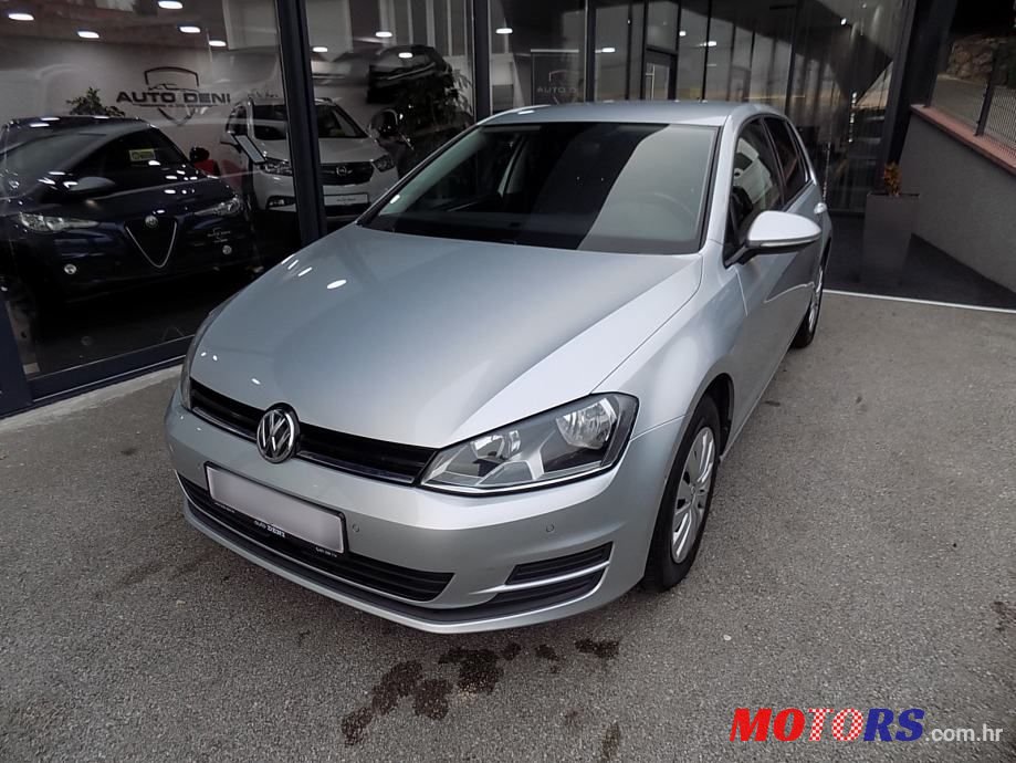 2017' Volkswagen Golf 7 1,6 Tdi Bmt photo #1