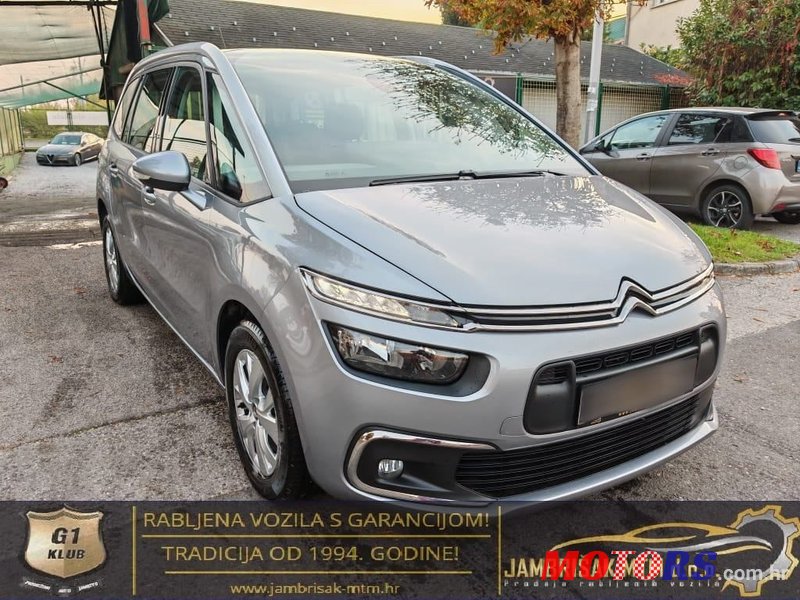 2020' Citroen C4 SpaceTourer 1.5 Bluehdi photo #2