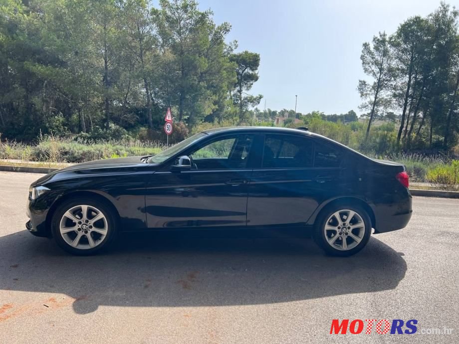 2017' BMW Serija 3 318D photo #2