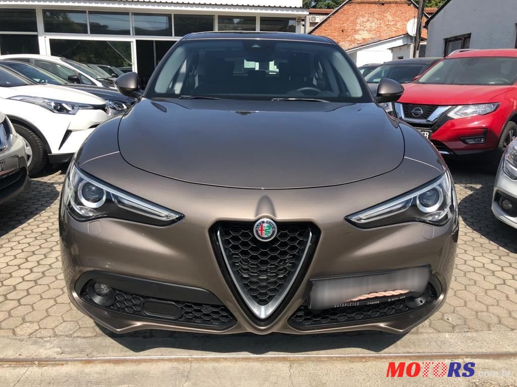 2018' Alfa Romeo Stelvio 2,2 D photo #2