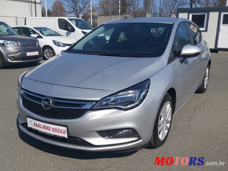 2018' Opel Astra 1.6 Cdti photo #2