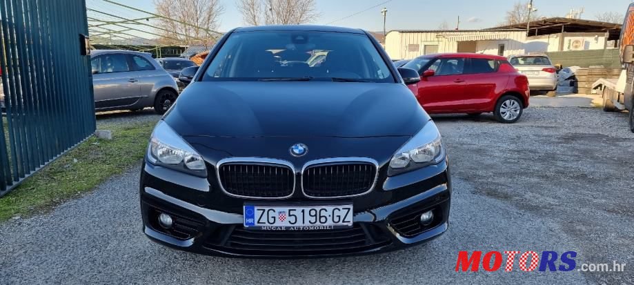 2015' BMW Serija 2 218D photo #2