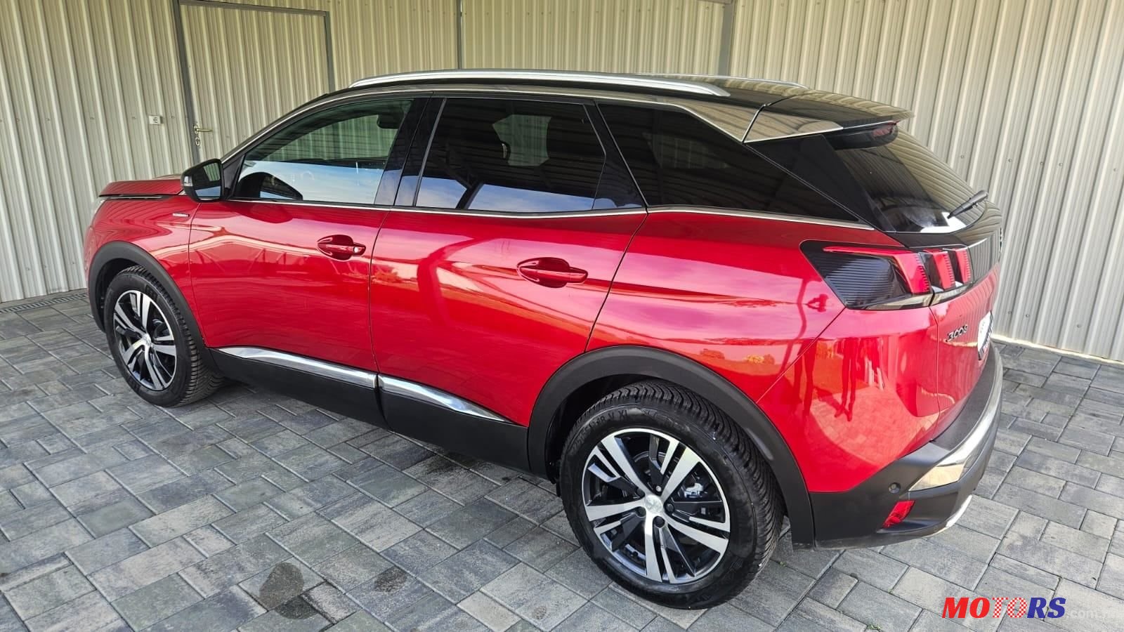 2018' Peugeot 3008 1,2 Puretech photo #2