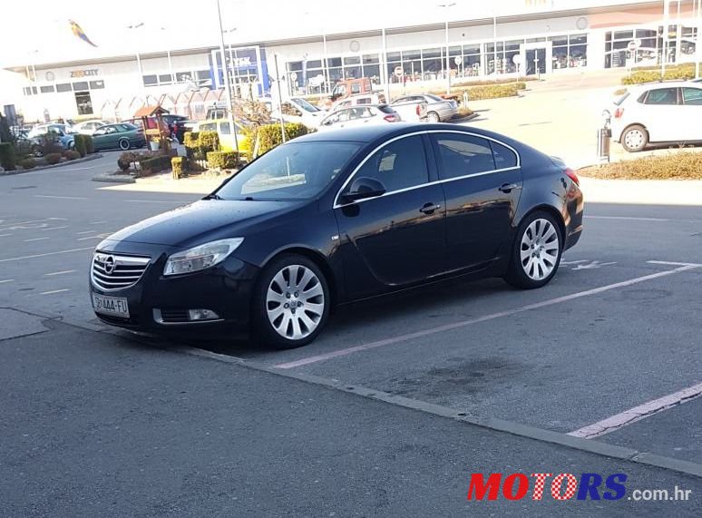 2011' Opel Insignia 2,0 Cdti photo #1