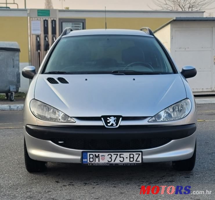 2004' Peugeot 206 photo #2