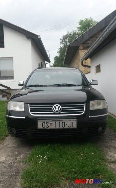 2001' Volkswagen Passat Variant photo #1