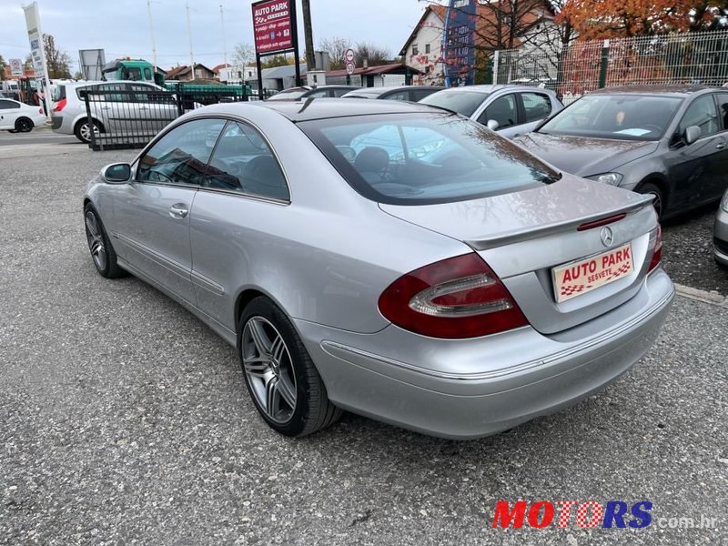 2003' Mercedes-Benz Clk Coupe 270 Cdi photo #2