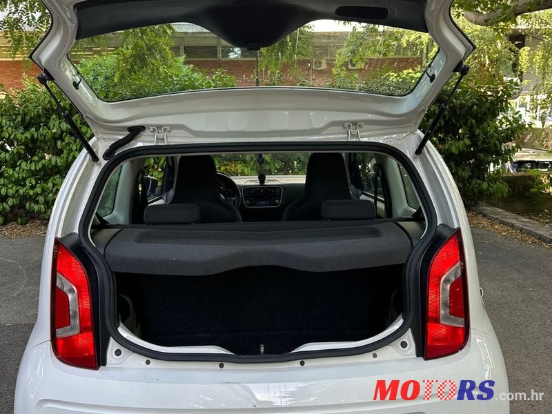2012' Volkswagen Up! 1,0 Up! photo #5