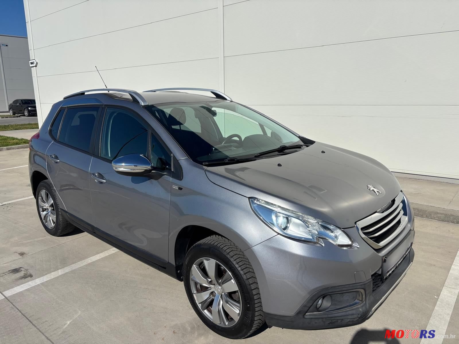 2015' Peugeot 2008 1,2 photo #6