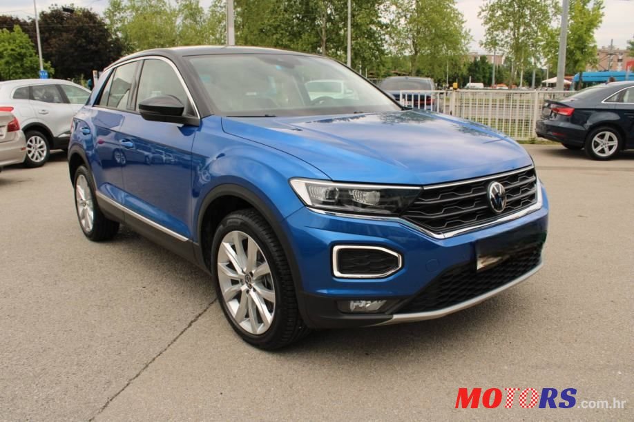 2021' Volkswagen T-Roc 2,0 Tdi photo #2