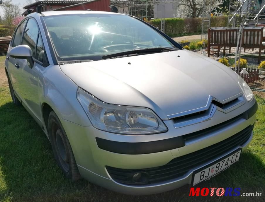2006' Citroen C4 photo #2