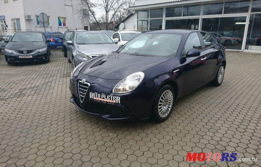 2012' Alfa Romeo Giulietta 1,6 photo #1