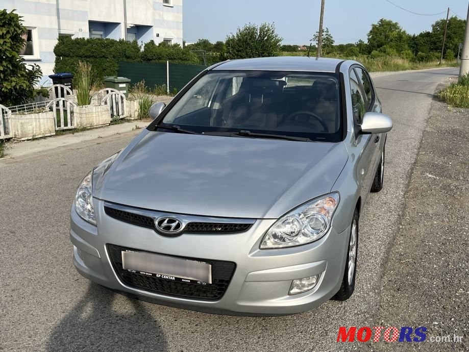 2009' Hyundai i30 photo #5