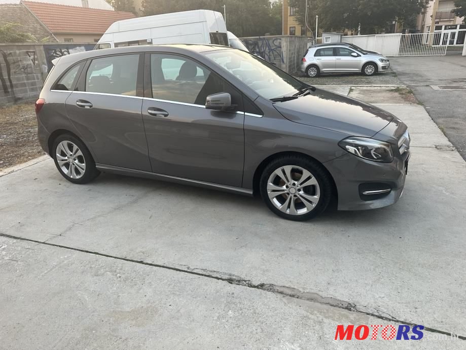 2016' Mercedes-Benz B-Klasa B 200 photo #1