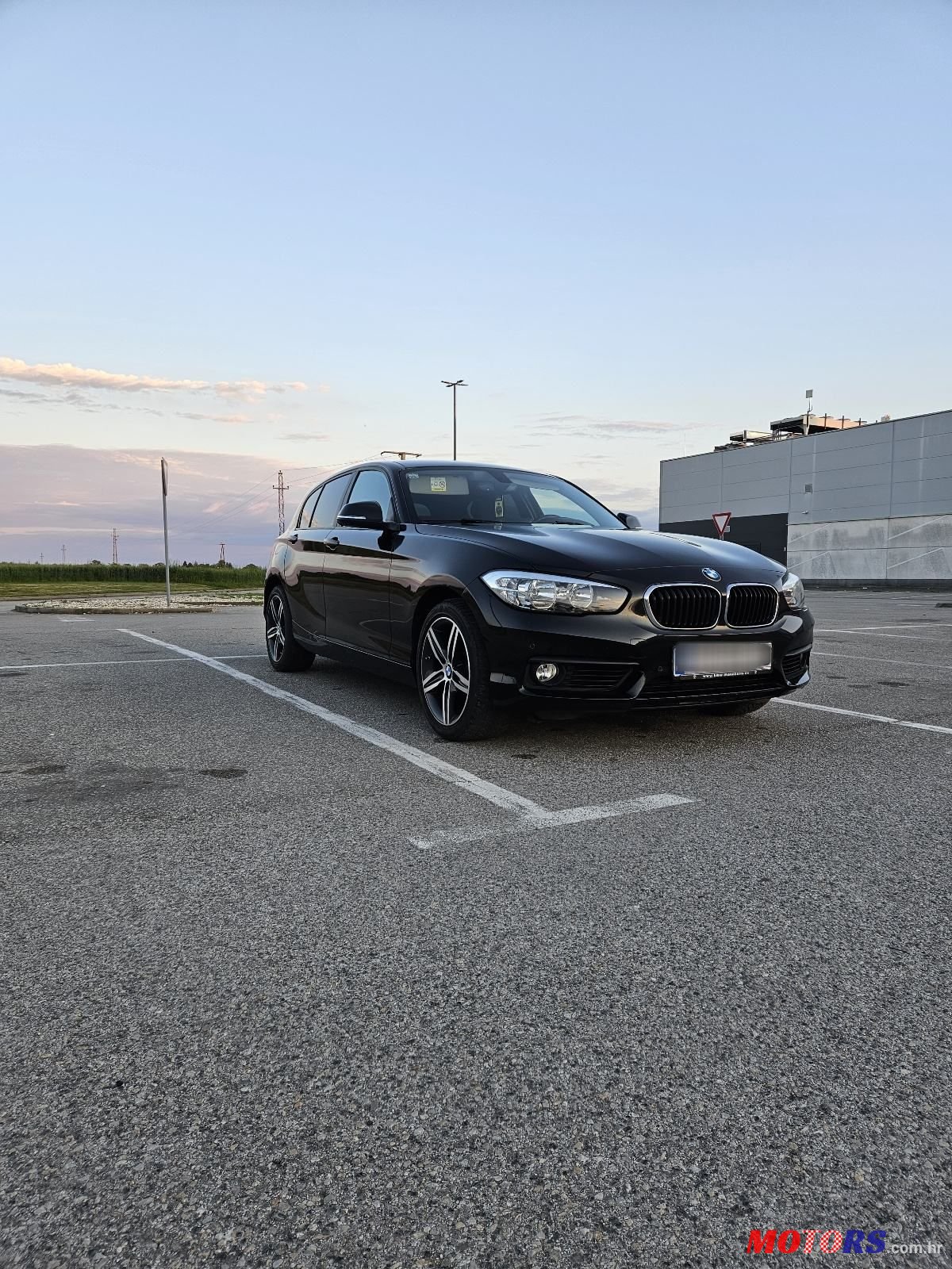 2019' BMW Serija 1 118D photo #1