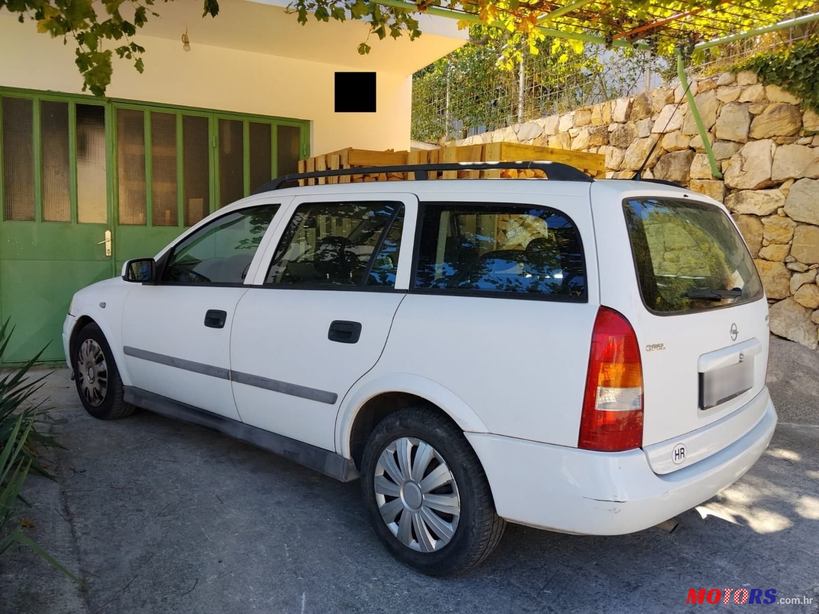 2001' Opel Astra Karavan photo #2