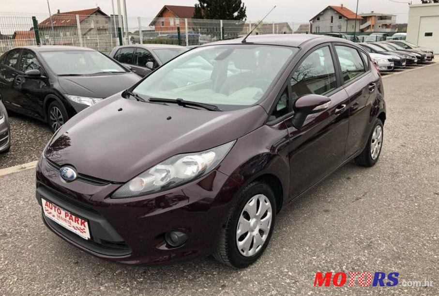 2010' Ford Fiesta 1,6 photo #1