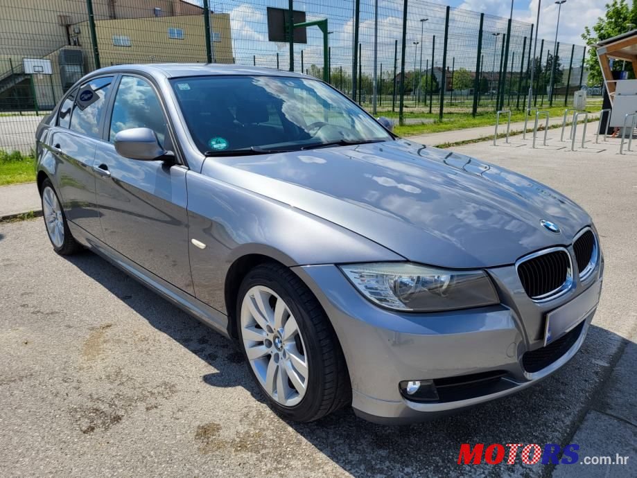 2009' BMW Serija 3 318D photo #1