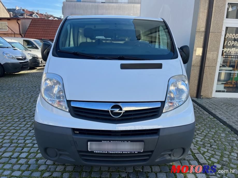 2014' Opel Vivaro photo #2