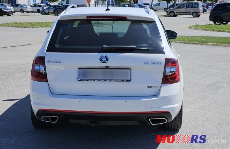 2018' Skoda Octavia Combi photo #6