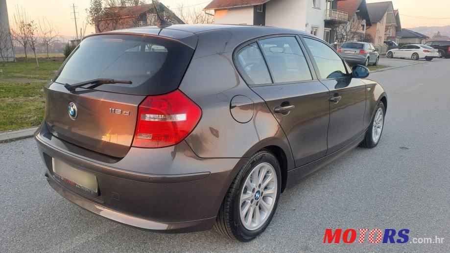 2009' BMW Serija 1 118D photo #5