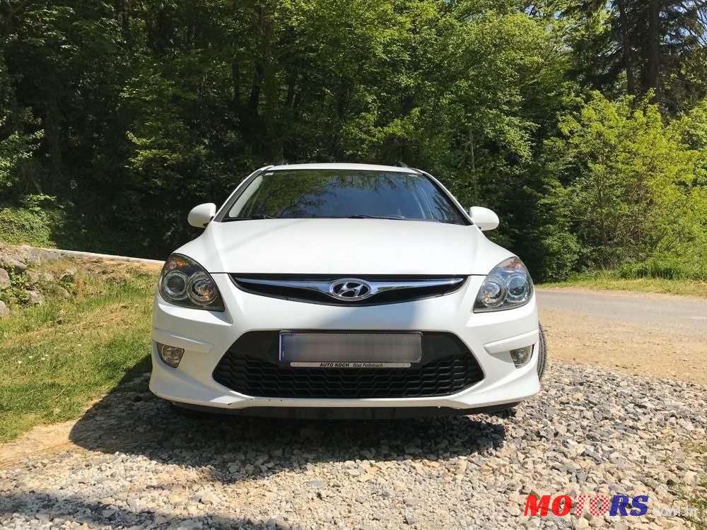2010' Hyundai i30 1,6 Crdi photo #2