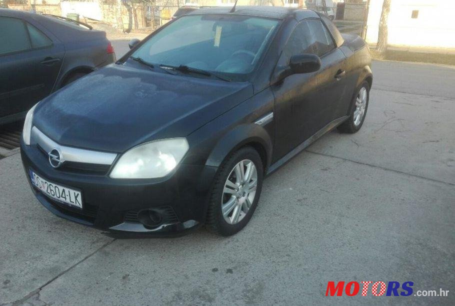 2006' Opel Tigra 1,4 16V photo #2