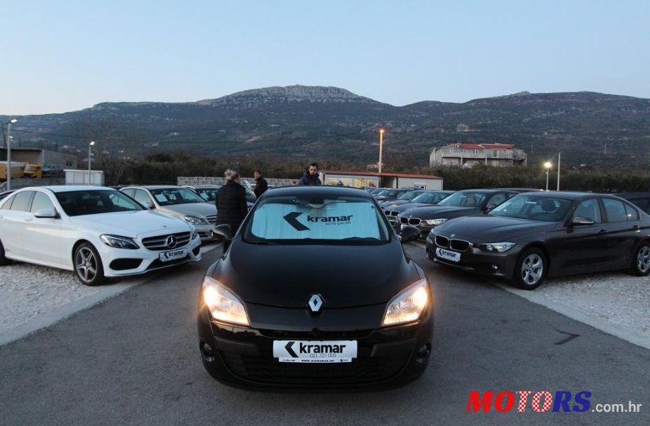 2011' Renault Megane 1,5 Dci photo #2