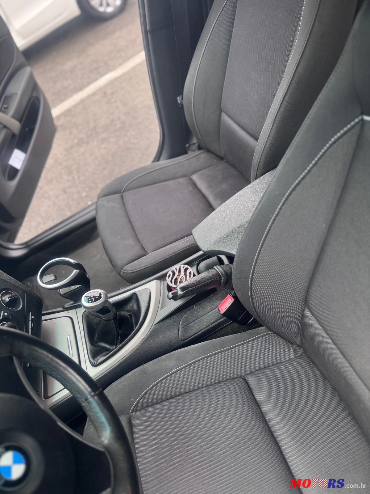 2008' BMW Serija 1 118D photo #3