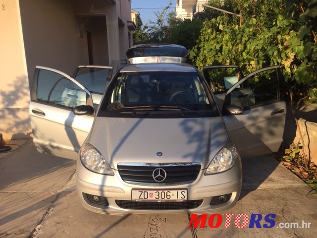 2008' Mercedes-Benz A 180 photo #6