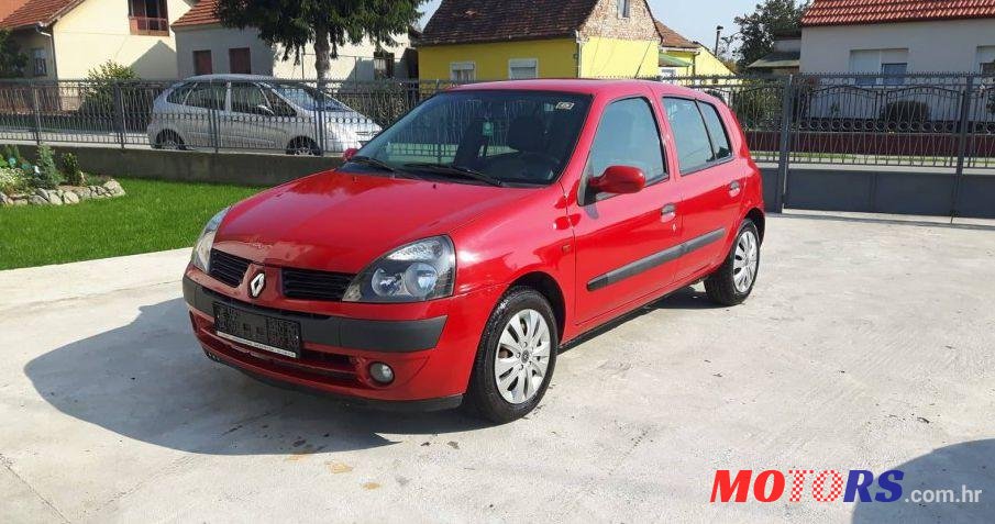 2002' Renault Clio 1,2 16V photo #2