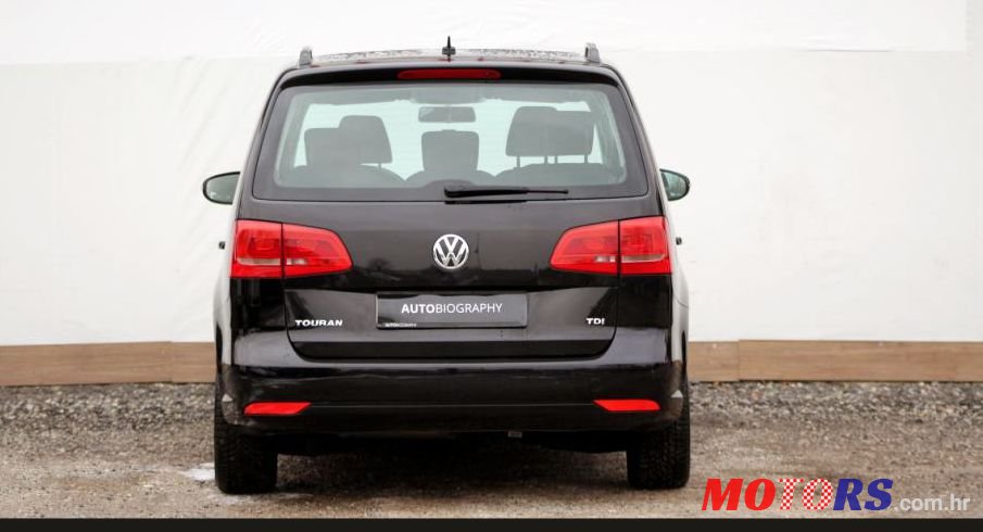2011' Volkswagen Touran 1,6 Tdi photo #4
