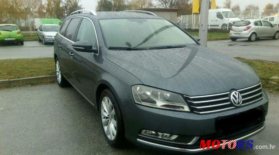 2013' Volkswagen Passat Variant 1,6 Tdi Bmt photo #1