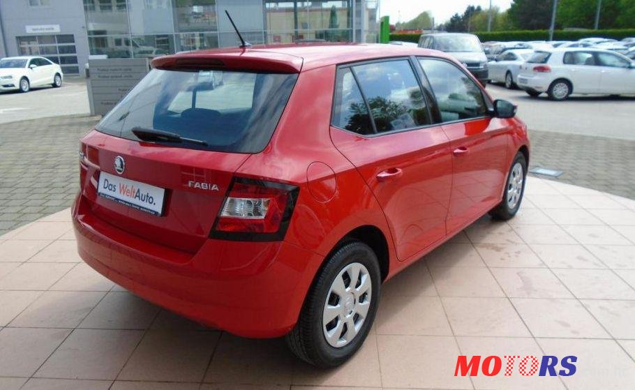 2015' Skoda Fabia 1,0 photo #3