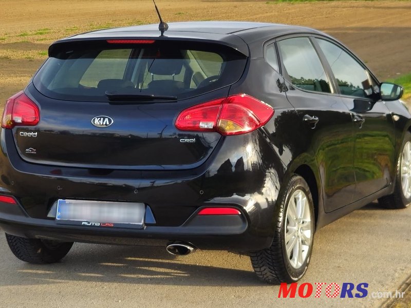 2013' Kia Ceed 1,6 Crdi Ex photo #4