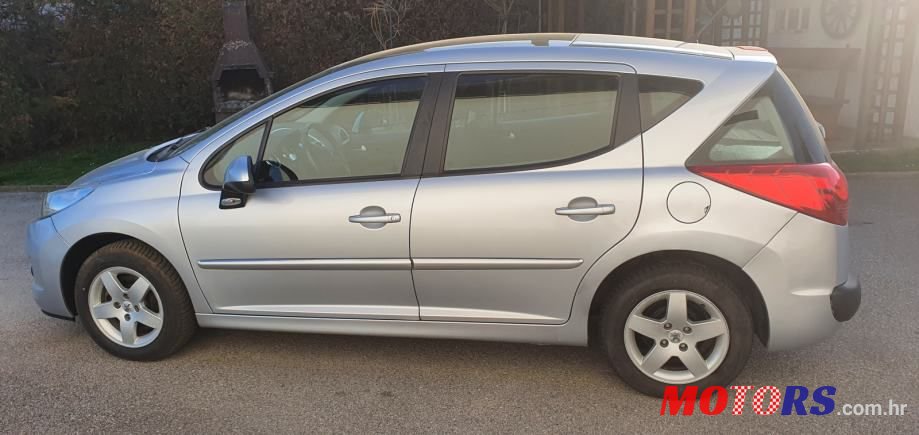 2012' Peugeot 207 Sw photo #4