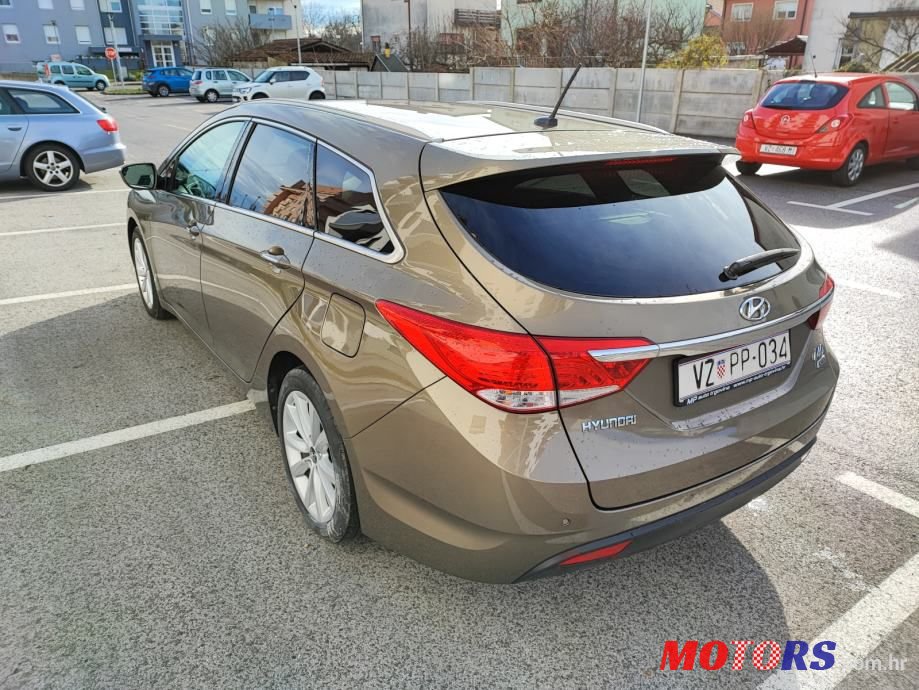 2014' Hyundai i40 photo #2
