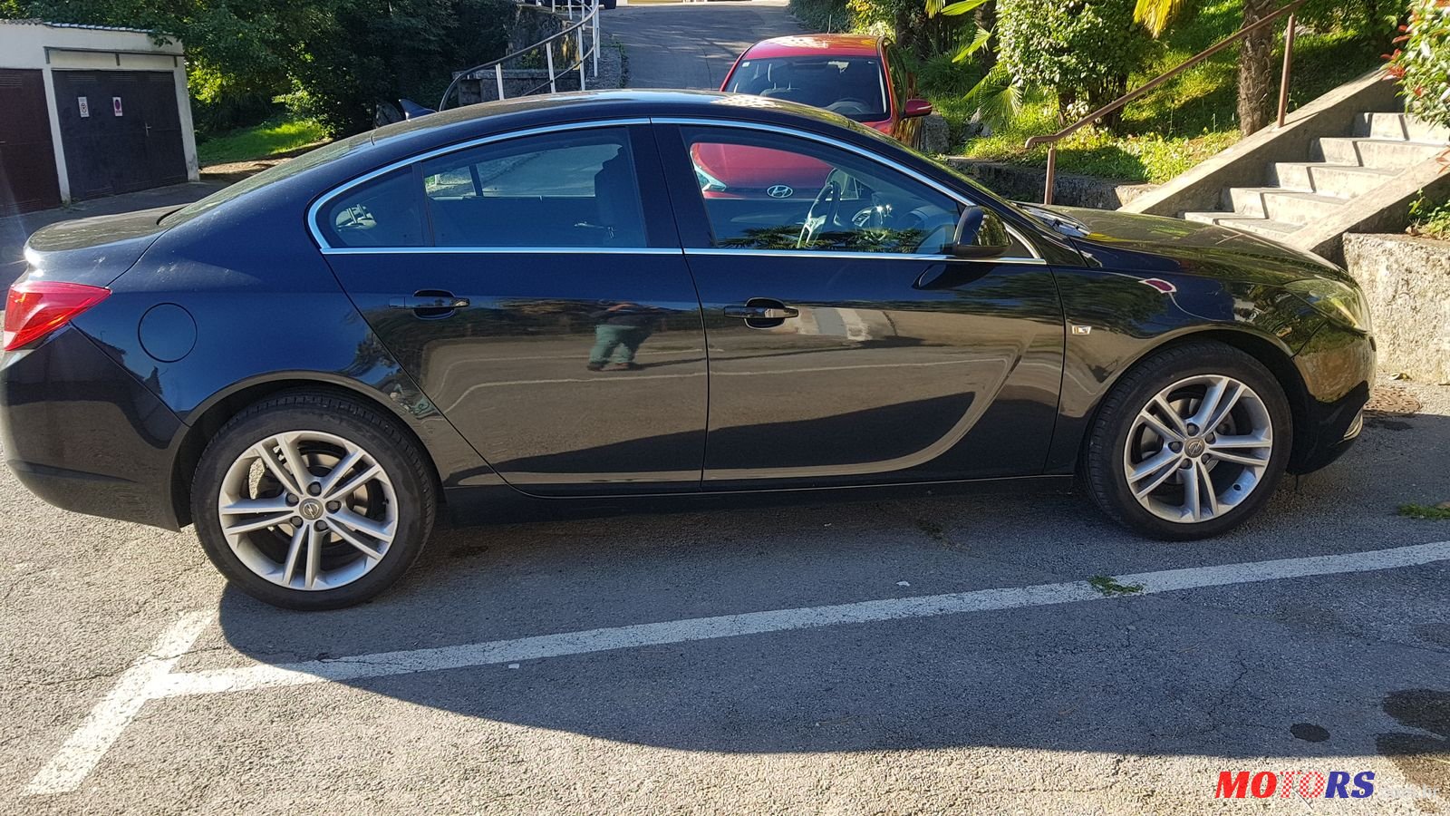 2010' Opel Insignia photo #1