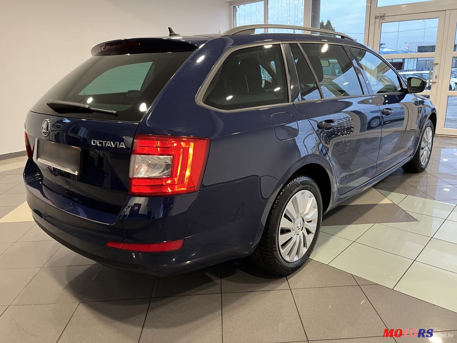 2014' Skoda Octavia Combi photo #6