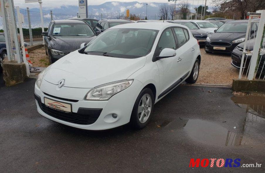 2011' Renault Megane 1,5 Dci Edc photo #1
