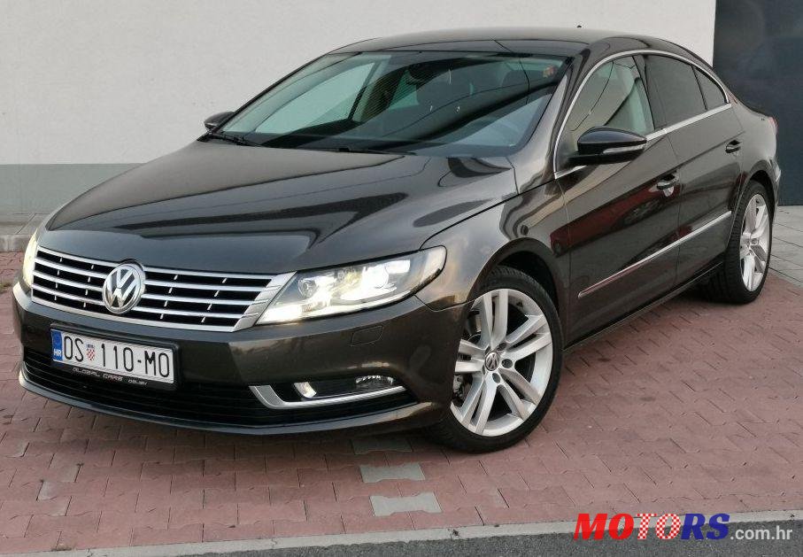 2012' Volkswagen Passat CC 2,0 Tdi Bmt photo #1