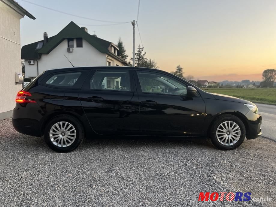 2018' Peugeot 308 Sw photo #4