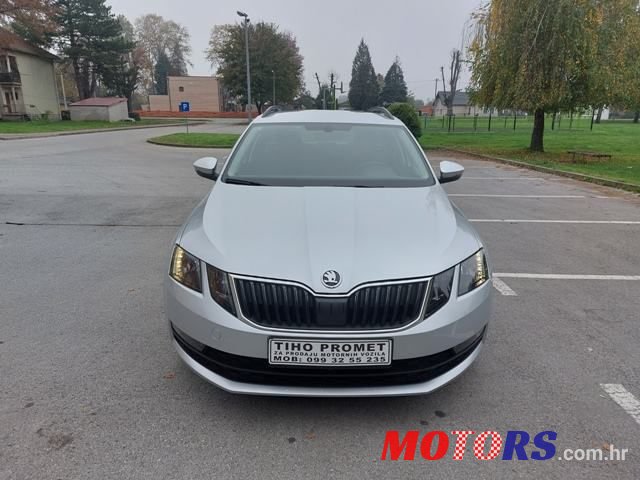 2017' Skoda Octavia Combi photo #2