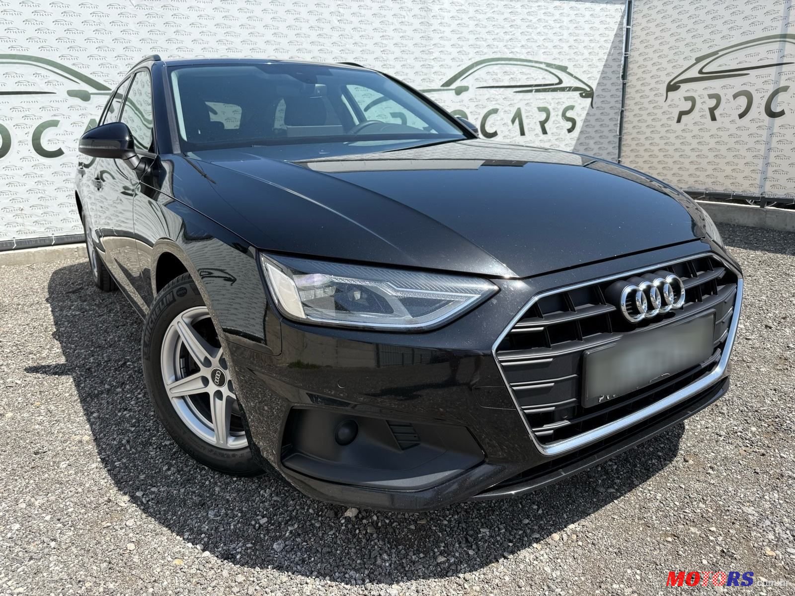 2022' Audi A4 Avant photo #1