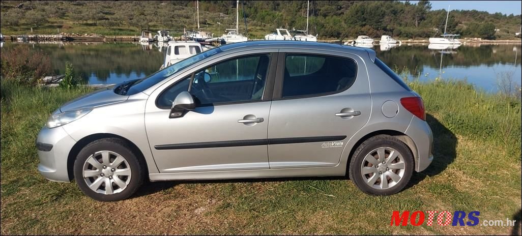 2007' Peugeot 207 1,4 16V photo #5